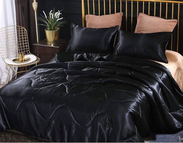 Luxe Comforter