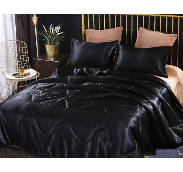 Luxe Comforter